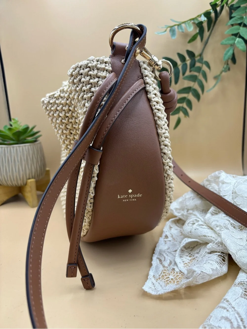 Kate Spade New York Pinch Straw Crossbody Bag